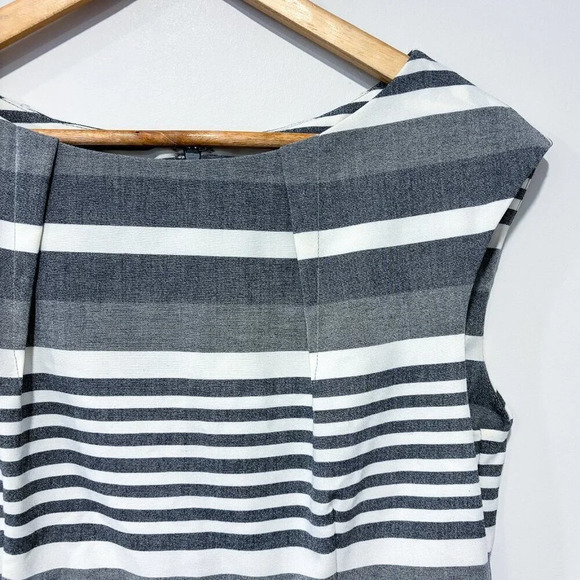 CALVIN KLEIN Grey and white striped dress - Picture 3 of 7